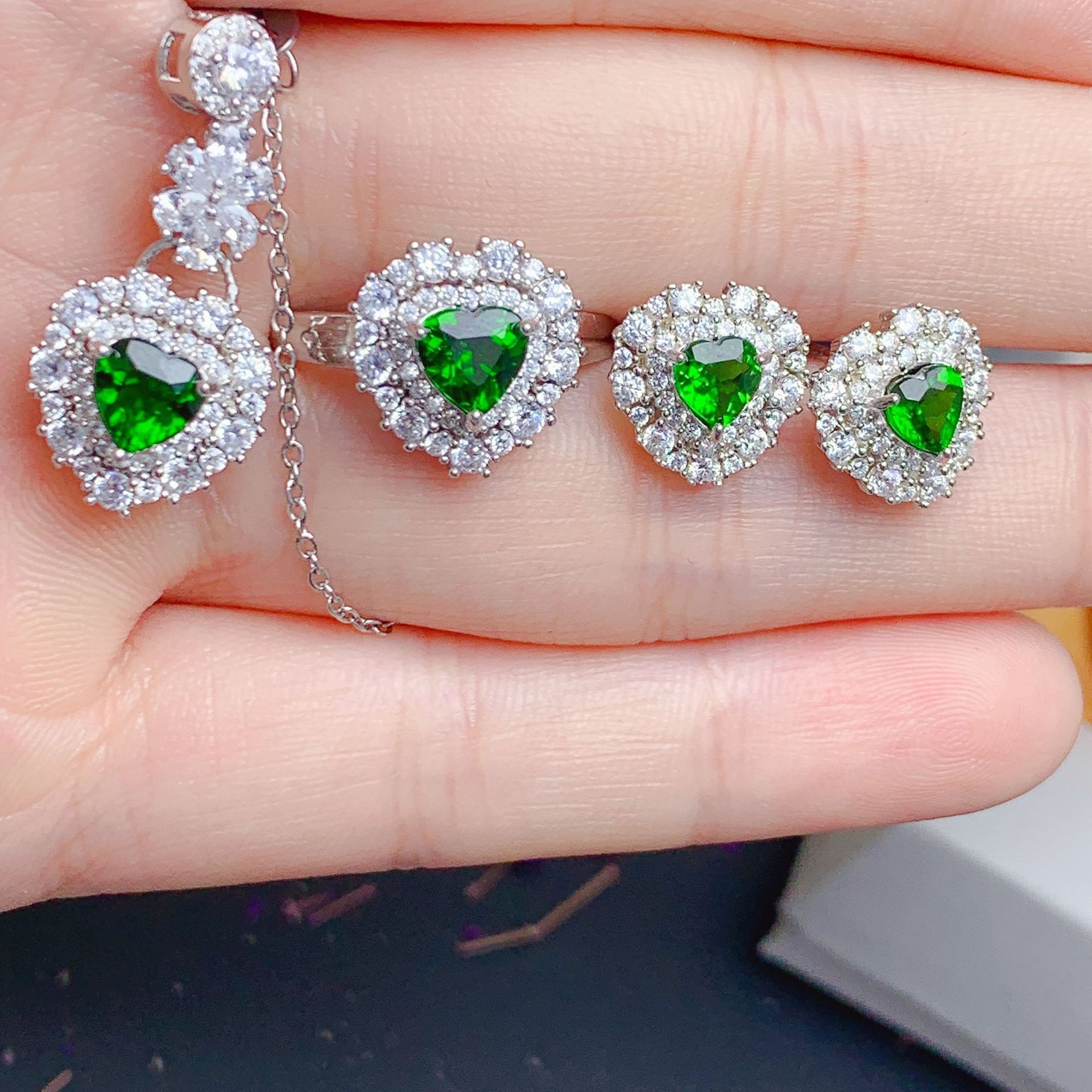 Natural Chrome Diopside Silver – обзор и цена Chrome Hearts Ring